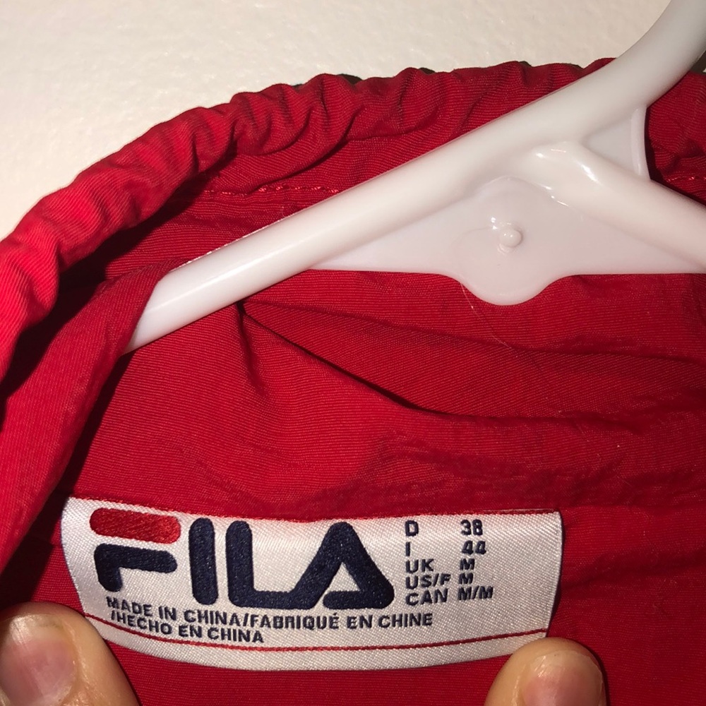 fila windbreaker - Picture 3 of 4